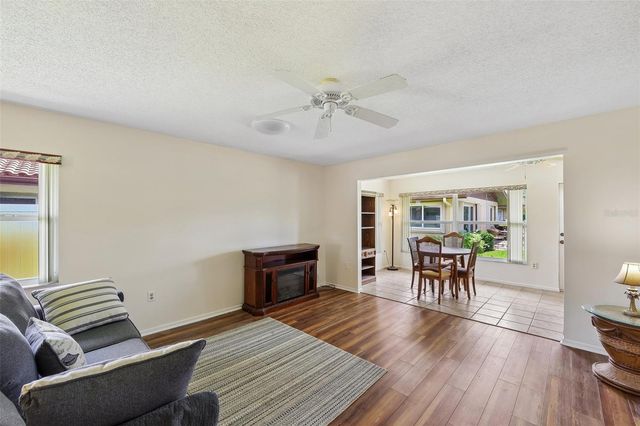 3210 CAMBRIDGE AVENUE, Bradenton, FL 34207