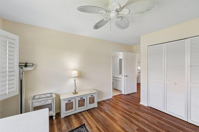 3210 CAMBRIDGE AVENUE, Bradenton, FL 34207
