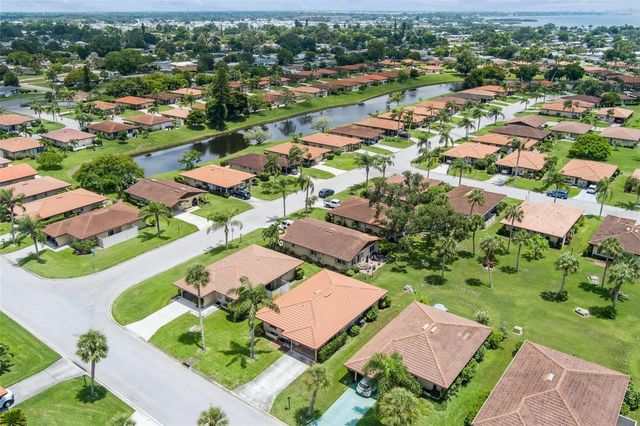 3210 CAMBRIDGE AVENUE, Bradenton, FL 34207