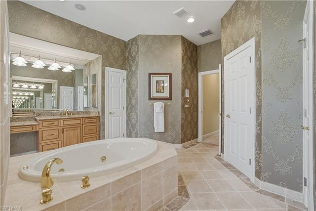 3620 Sanctuary Lakes DR, Bonita Springs, FL 34134