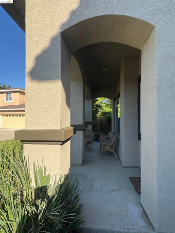 850 Volpaia Ct, Brentwood, CA 94513