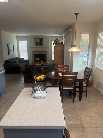 850 Volpaia Ct, Brentwood, CA 94513