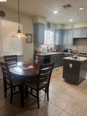 850 Volpaia Ct, Brentwood, CA 94513