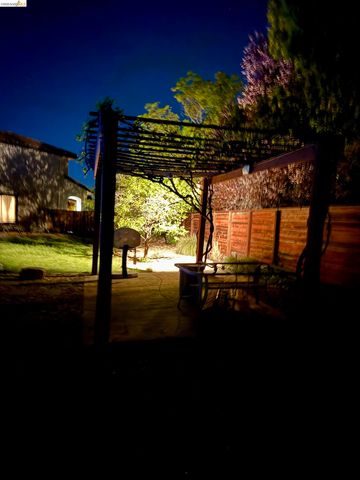 850 Volpaia Ct, Brentwood, CA 94513