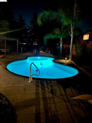 850 Volpaia Ct, Brentwood, CA 94513