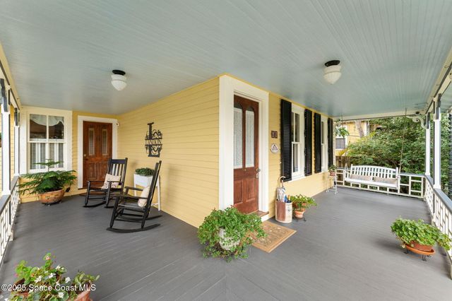 27 Barton Avenue, Rockledge, FL 32955