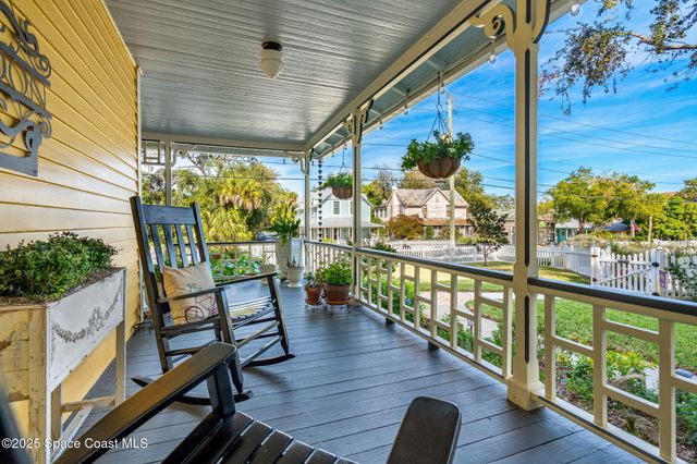 27 Barton Avenue, Rockledge, FL 32955