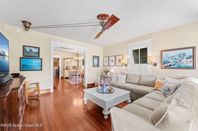 27 Barton Avenue, Rockledge, FL 32955