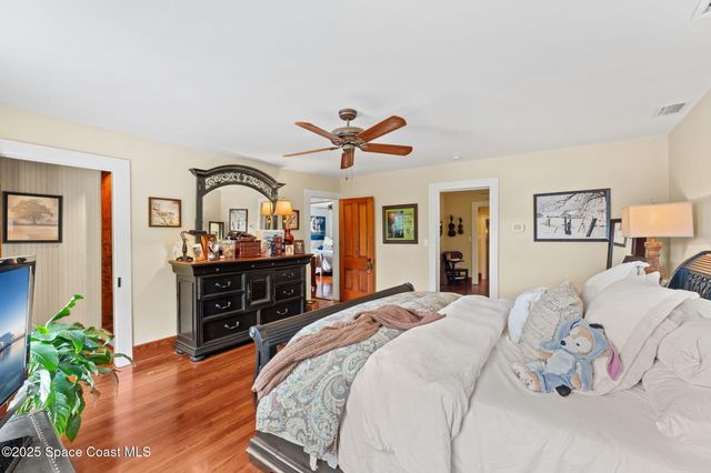 27 Barton Avenue, Rockledge, FL 32955