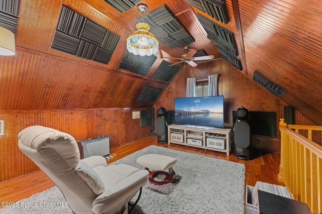 27 Barton Avenue, Rockledge, FL 32955