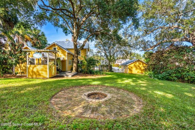 27 Barton Avenue, Rockledge, FL 32955