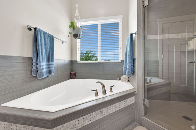 4033 W 2400 N, Plain City, UT 84404
