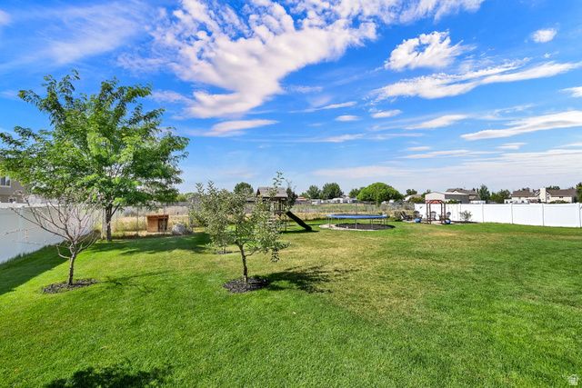 4033 W 2400 N, Plain City, UT 84404