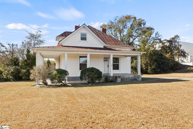 5994 N Old Laurens Road, Gray Court, SC 29645