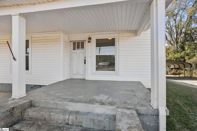 5994 N Old Laurens Road, Gray Court, SC 29645