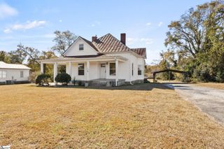 5994 N Old Laurens Road, Gray Court, SC 29645
