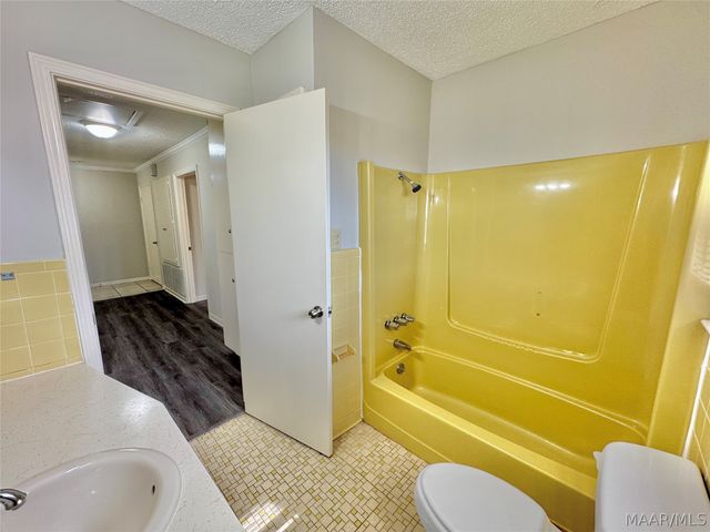 535 Larkin Lane, Montgomery, AL 36109