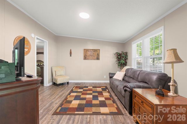 302 Coleman Drive, Lexington, NC 27292