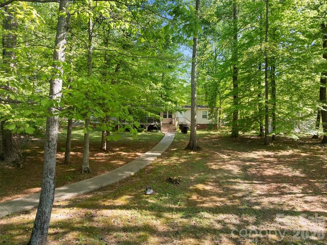 302 Coleman Drive, Lexington, NC 27292