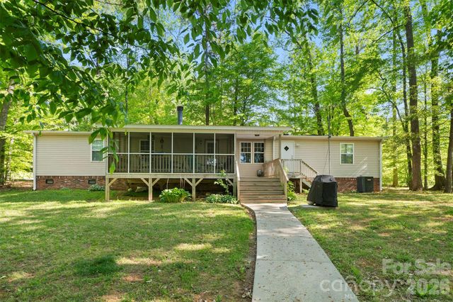 302 Coleman Drive, Lexington, NC 27292