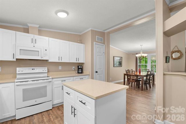 302 Coleman Drive, Lexington, NC 27292