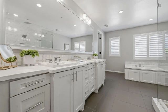 16490 Edgehill Road, San Diego, CA 92127