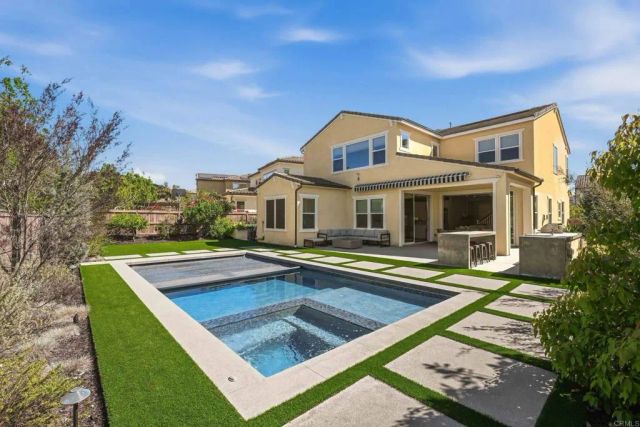 16490 Edgehill Road, San Diego, CA 92127