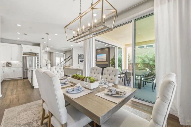 16490 Edgehill Road, San Diego, CA 92127