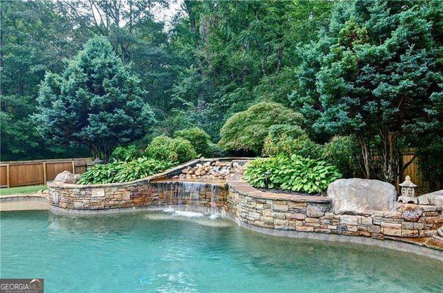 2853 Marshstone Drive SW, Marietta, GA 30064