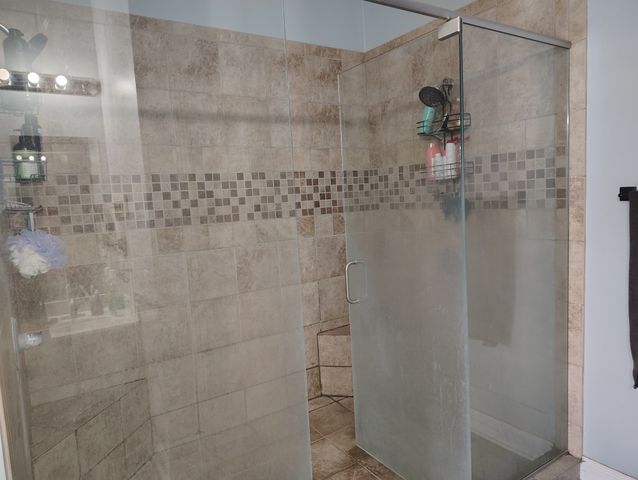 256 Froedge Dr, Lafayette, TN 37083