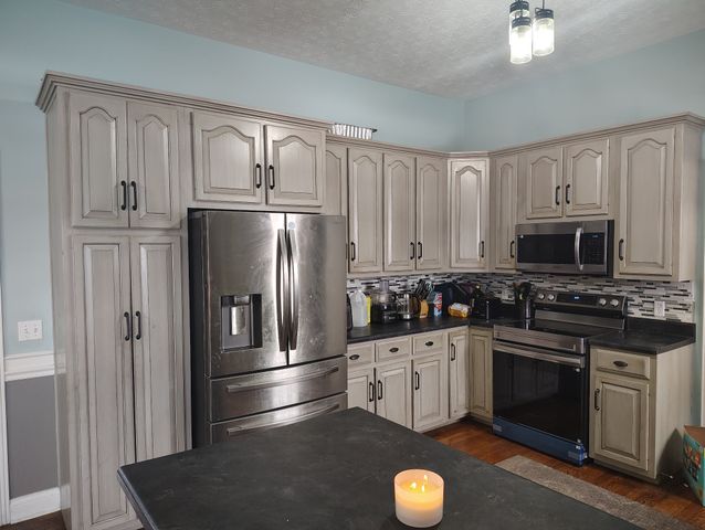 256 Froedge Dr, Lafayette, TN 37083