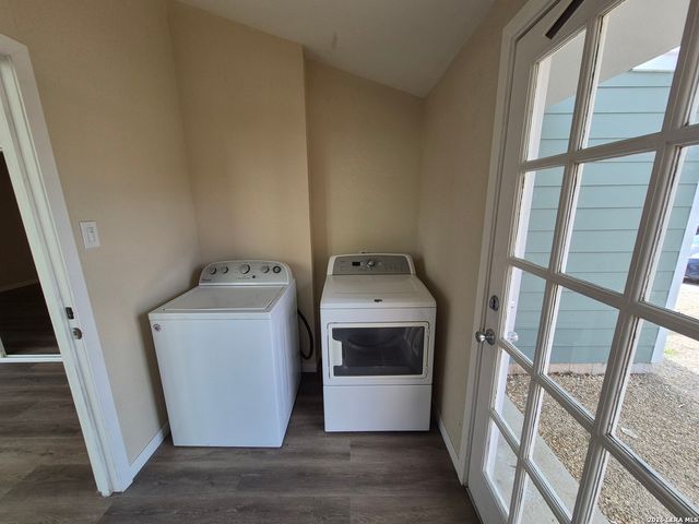 4018 Sunrise Cove, San Antonio, TX 78244