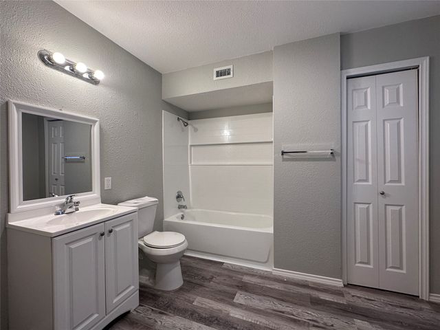 3924 Providence Drive, Garland, TX 75043