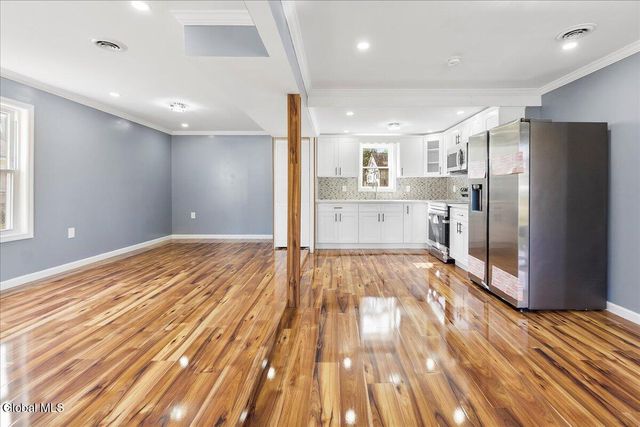 2112 Gray Street, Rotterdam, NY 12306