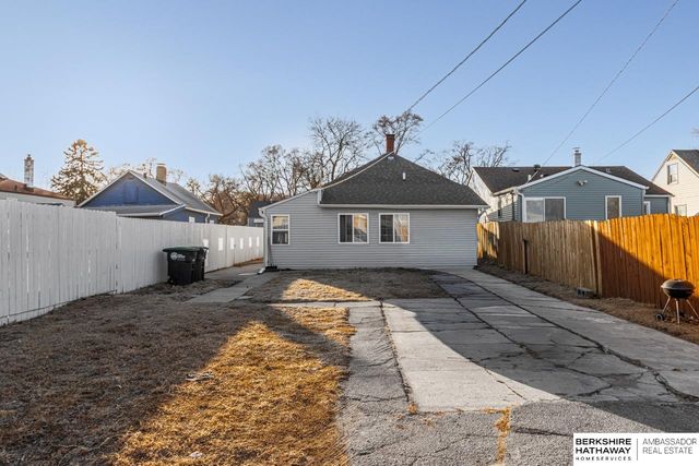 3949 N 36 Avenue, Omaha, NE 68111