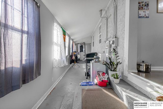 3949 N 36 Avenue, Omaha, NE 68111