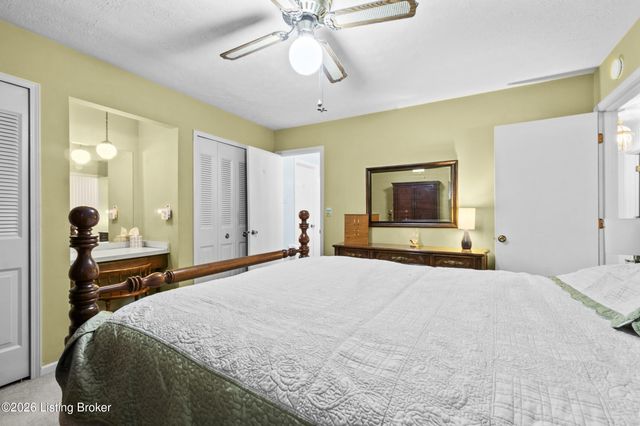 3334 Eastside Dr, Louisville, KY 40220