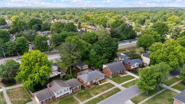 3334 Eastside Dr, Louisville, KY 40220