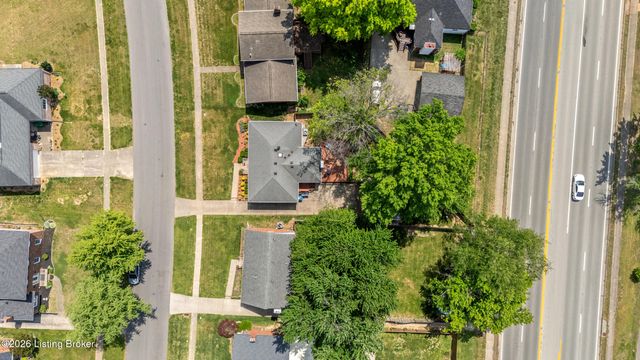 3334 Eastside Dr, Louisville, KY 40220
