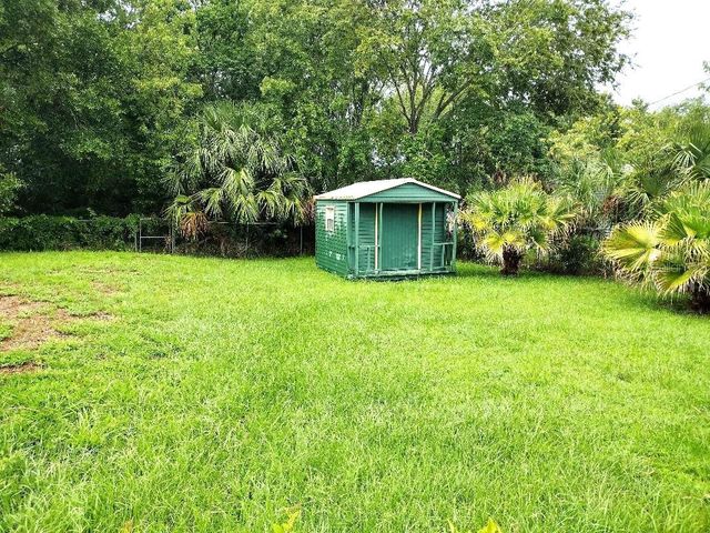 1176 COUNTY ROAD 305, Bunnell, FL 32110