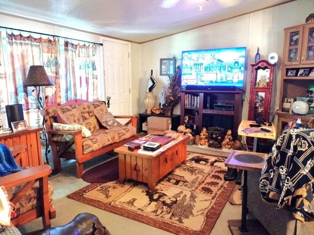 1176 COUNTY ROAD 305, Bunnell, FL 32110