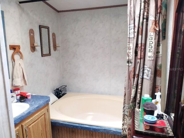 1176 COUNTY ROAD 305, Bunnell, FL 32110