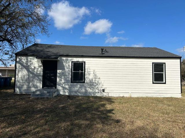 2934 Morgan Drive, Dallas, TX 75241