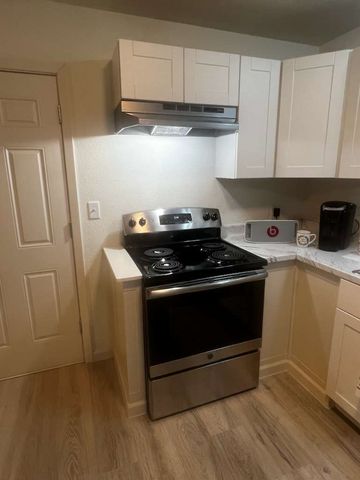 2934 Morgan Drive, Dallas, TX 75241