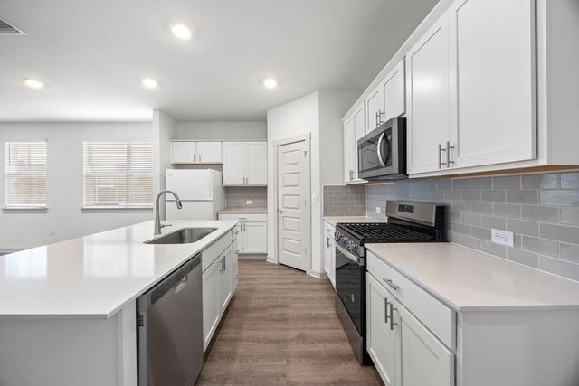 10601 Seguin ST, Austin, TX 78754