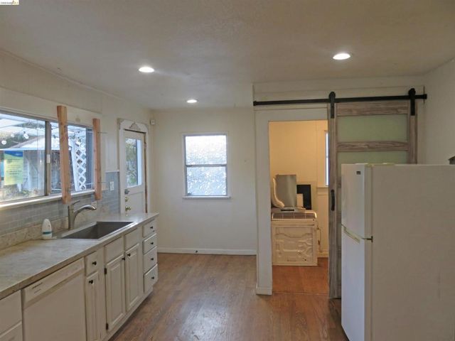 1731 San Pablo Ave, Pinole, CA 94564