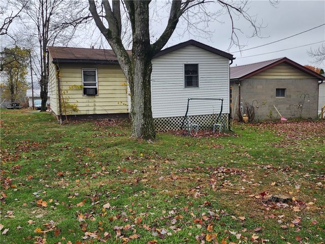 323 Butler Ave, Franklin Twp, PA 16117