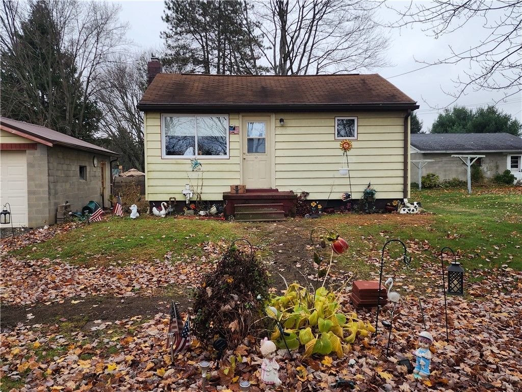 323 Butler Ave, Franklin Twp, PA 16117