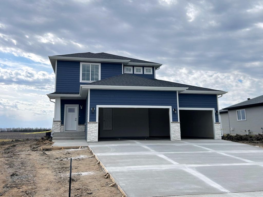 10125 Concord Drive S, Horace, ND 58047
