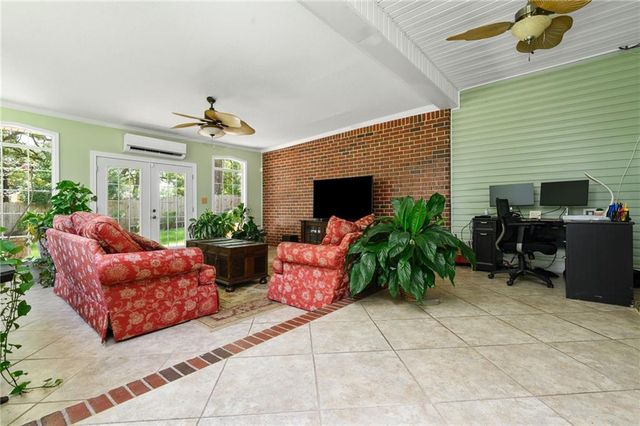 4215 Aurelia Street, Mobile, AL 36609